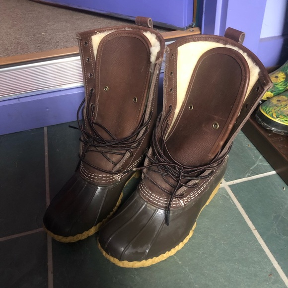 bean boots 10 inch shearling lined size 6W - Picture 5 of 7